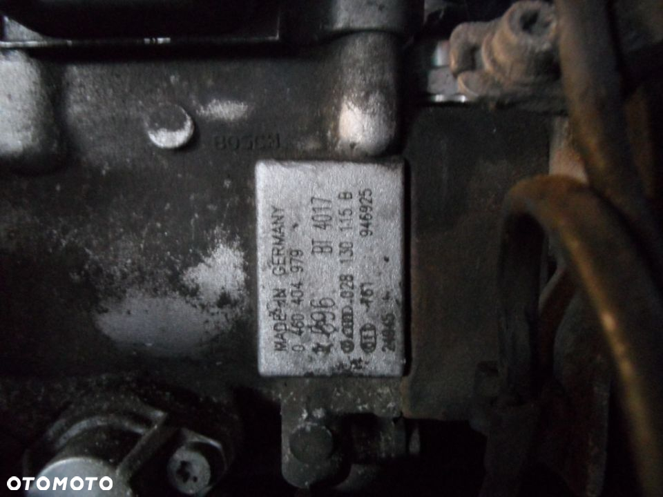 POMPA  WTRYSKOWA VW SHARAN GALAXY 1.9 TDI 0460404979 028130115B - 3