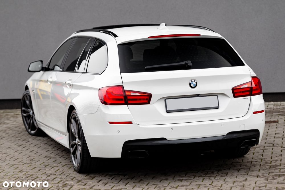 BMW Seria 5 M550d xDrive - 14
