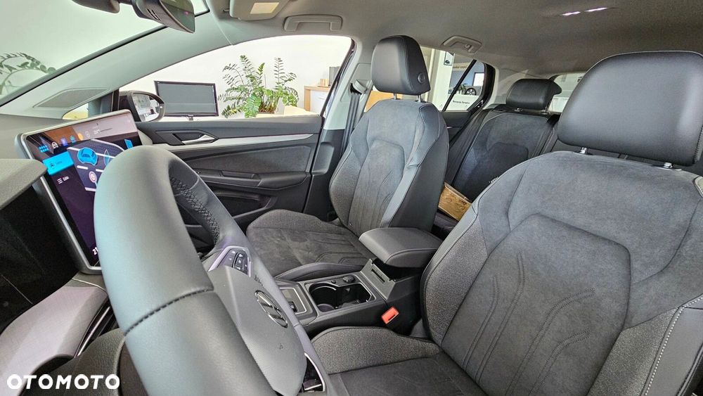 Volkswagen Golf - 20