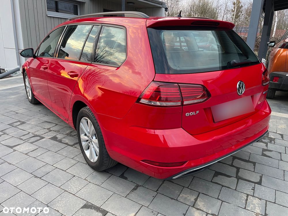 Volkswagen Golf 1.5 TSI BlueMotion ACT DSG Comfortline - 10