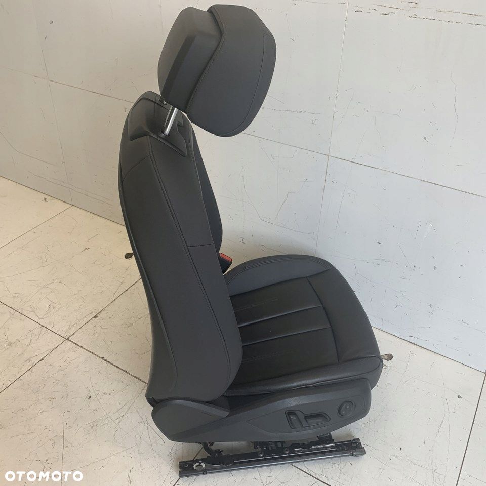 Siedzenie prawe przód SKÓRA fotel elektrycznie suwan AUDI A4 B9 8W LIFT 22r - 2