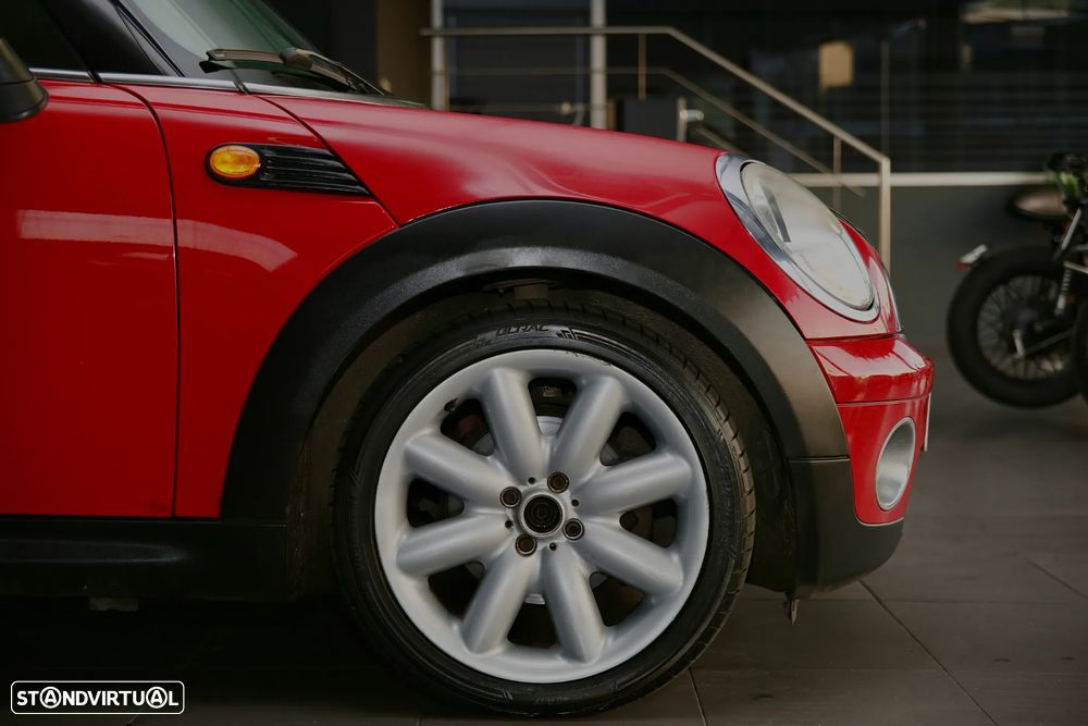 MINI 3 Portas One - 4