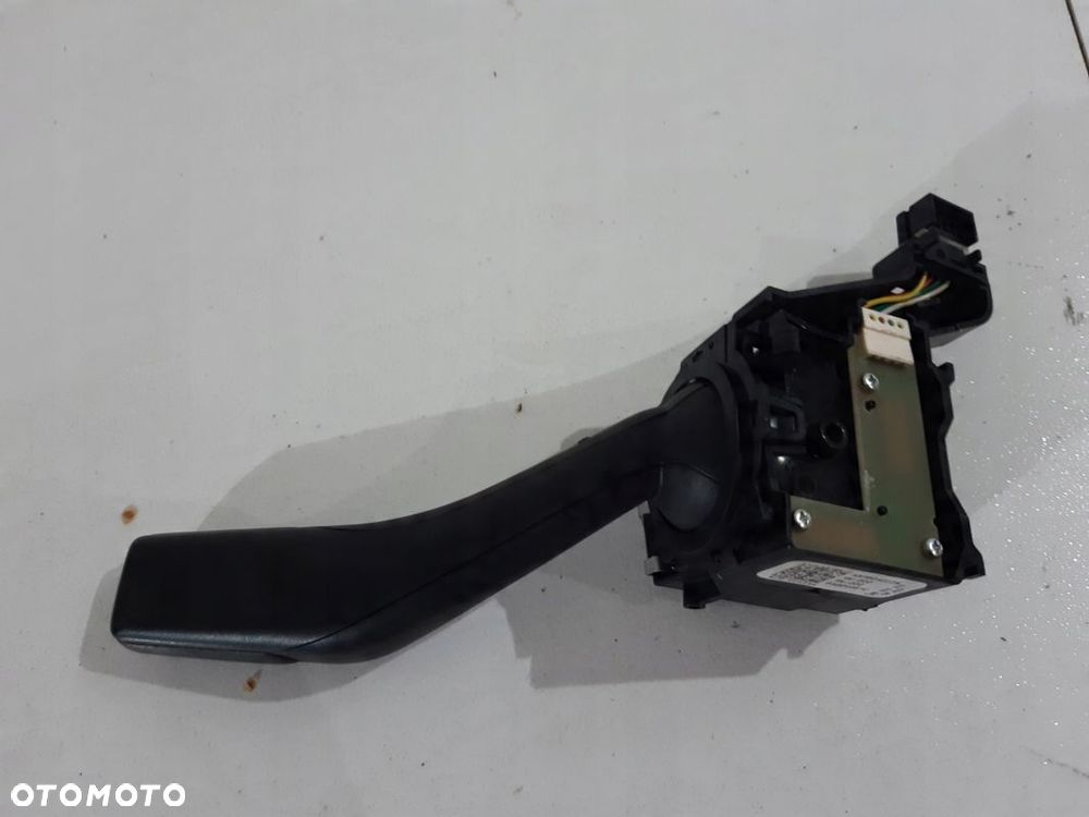 VW Golf V 1.9 TDI Manetka przełącznik pająk - 2
