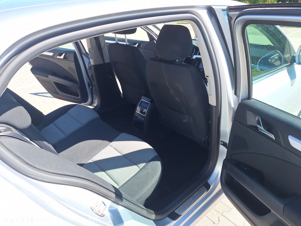 Skoda Superb 2.0 TDI Ambition - 7