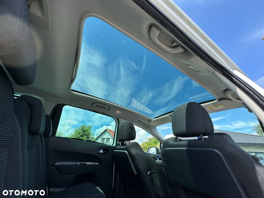 Peugeot 5008 BlueHDI 150 Stop & Start Allure - 19