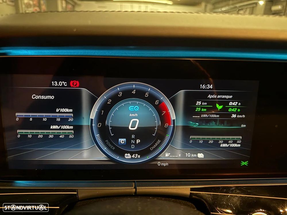 Mercedes-Benz E 300 e Exclusive Line - 12