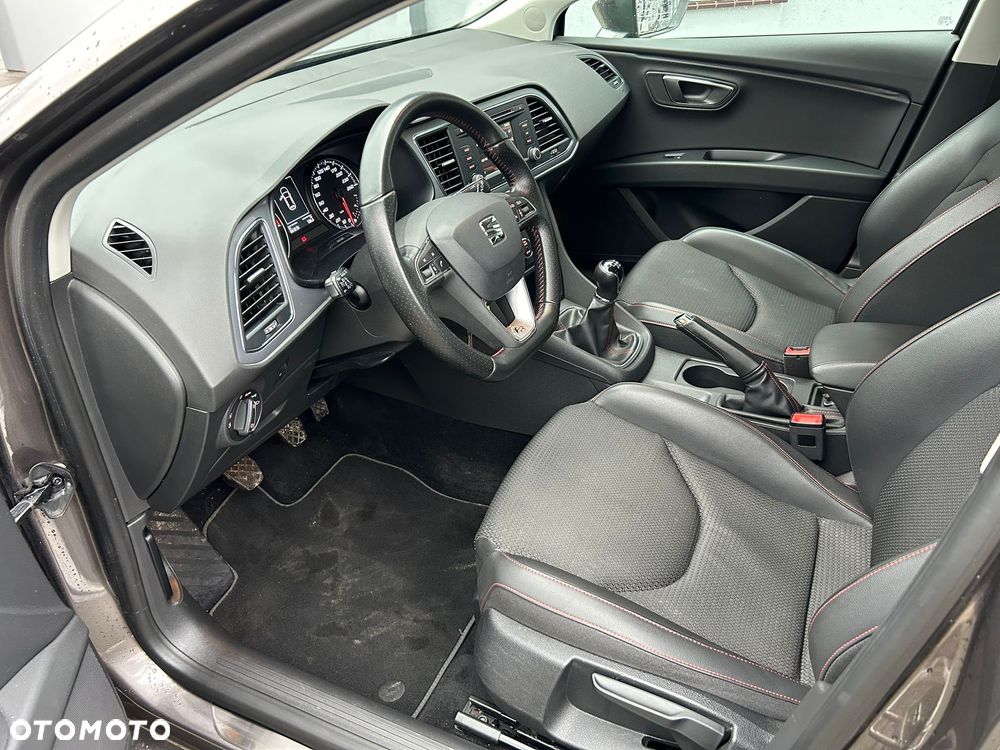 Seat Leon 2.0 TDI DPF Ecomotive FR - 6