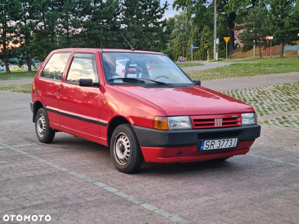 Fiat Uno 899 - 2