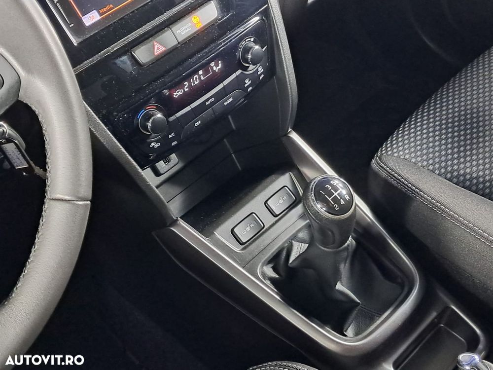 Suzuki Vitara - 21