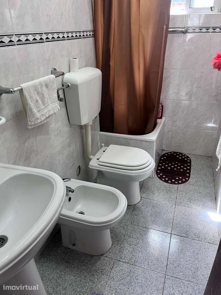 Quarto - localizado em Olivais Lisbon - Grande imagem: 5/5
