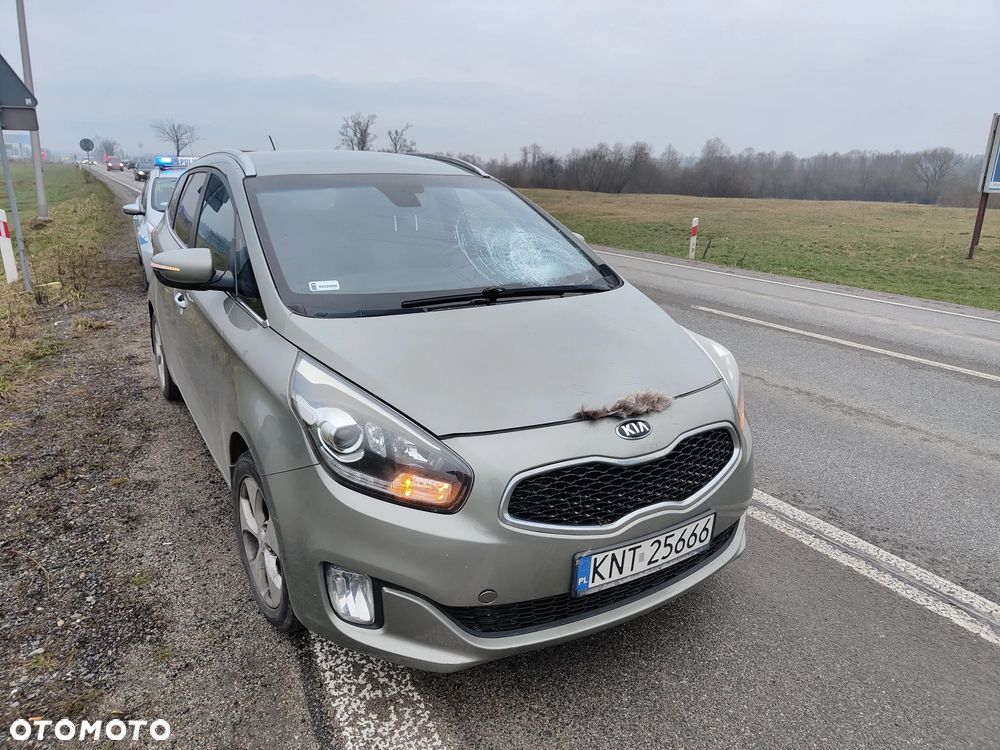 Kia Carens 1.6 GDI L 7os EU6 - 31