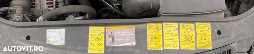 Volkswagen Jetta 2.0 TDI Comfortline - 8