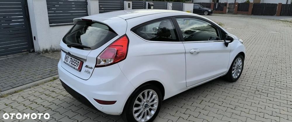Ford Fiesta 1.6 TDCi DPF Platinium X - 19