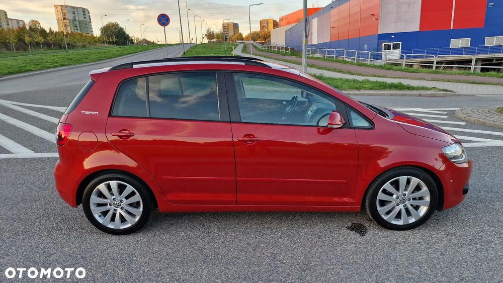 Volkswagen Golf Plus - 24
