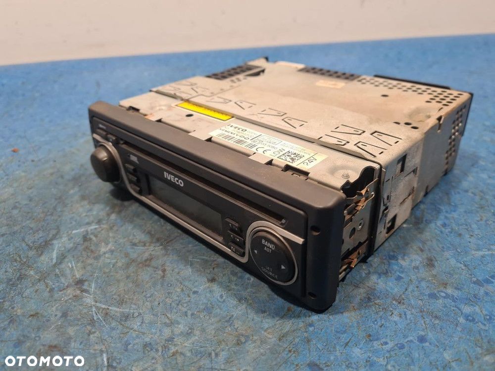 IVECO EURO CARGO RADIO 504251502 - 7
