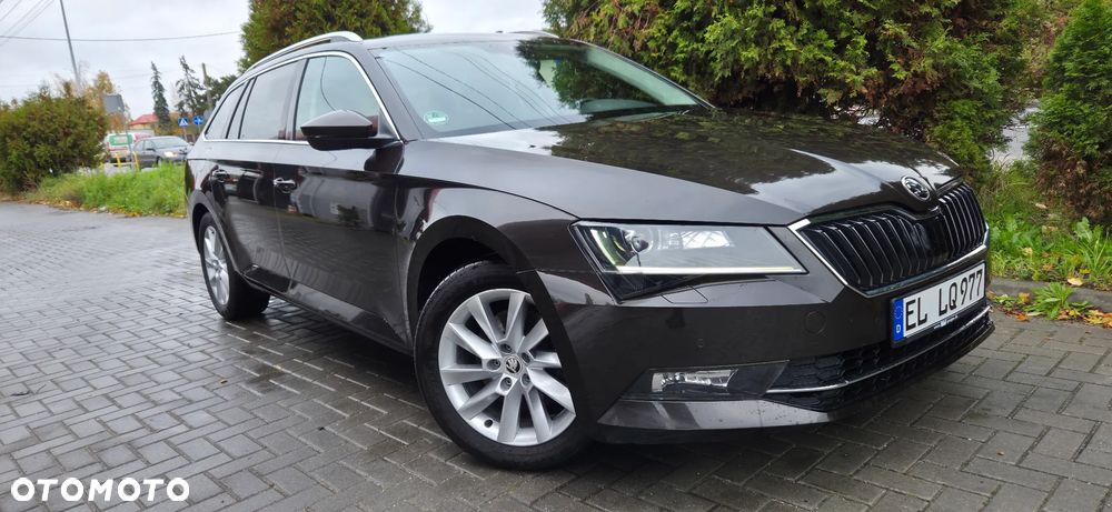 Skoda Superb Combi 1.4 TSI ACT Ambition - 21
