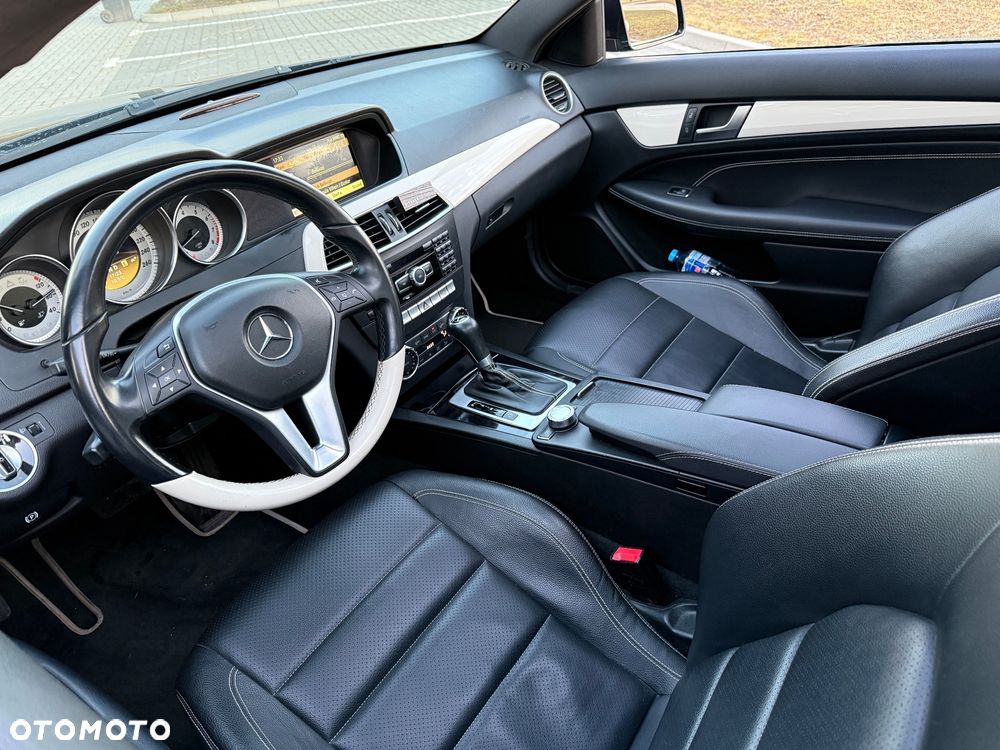 Mercedes-Benz Klasa C 250 (BlueEFFICIENCY) 7G-TRONIC - 16