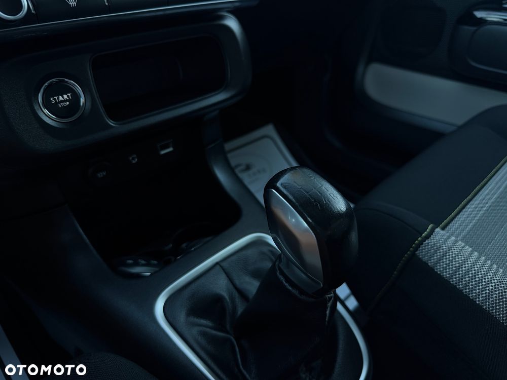Citroën C3 Pure Tech 110 S&S SHINE - 11