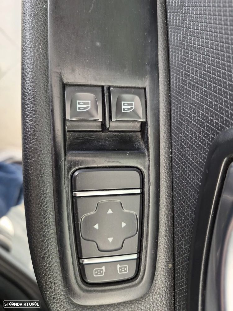 Renault Clio Sport Tourer 0.9 TCe Limited Edition - 29