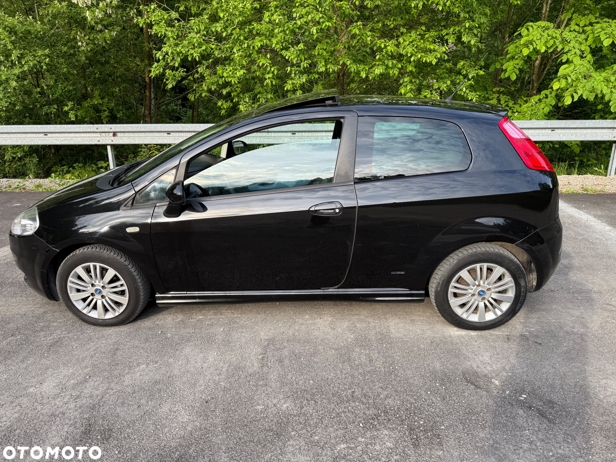 Fiat Grande Punto - 11