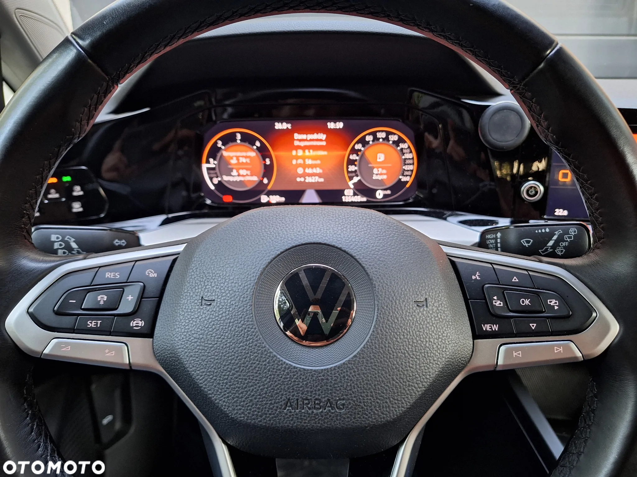 Volkswagen Golf VIII 2.0 TDI Life - 9