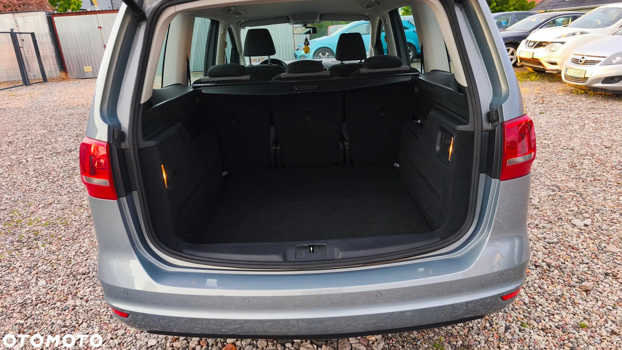 Volkswagen Sharan 2.0 TDI Trendline - 28