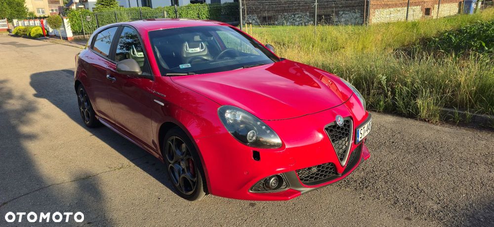 Alfa Romeo Giulietta 1750 TBi Veloce TCT - 8
