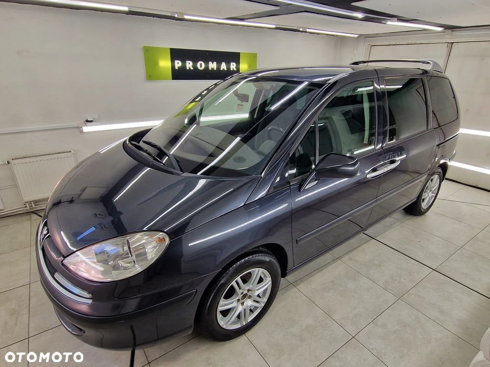 Peugeot 807 HDi 135 Family - 2