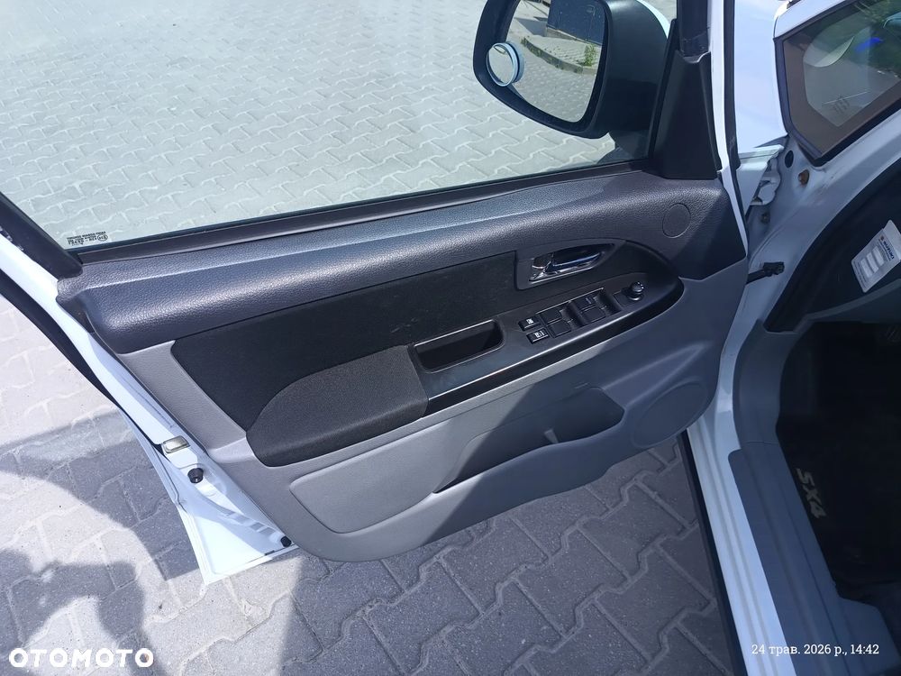 Suzuki SX4 1.6 VVT 4x2 City - 21