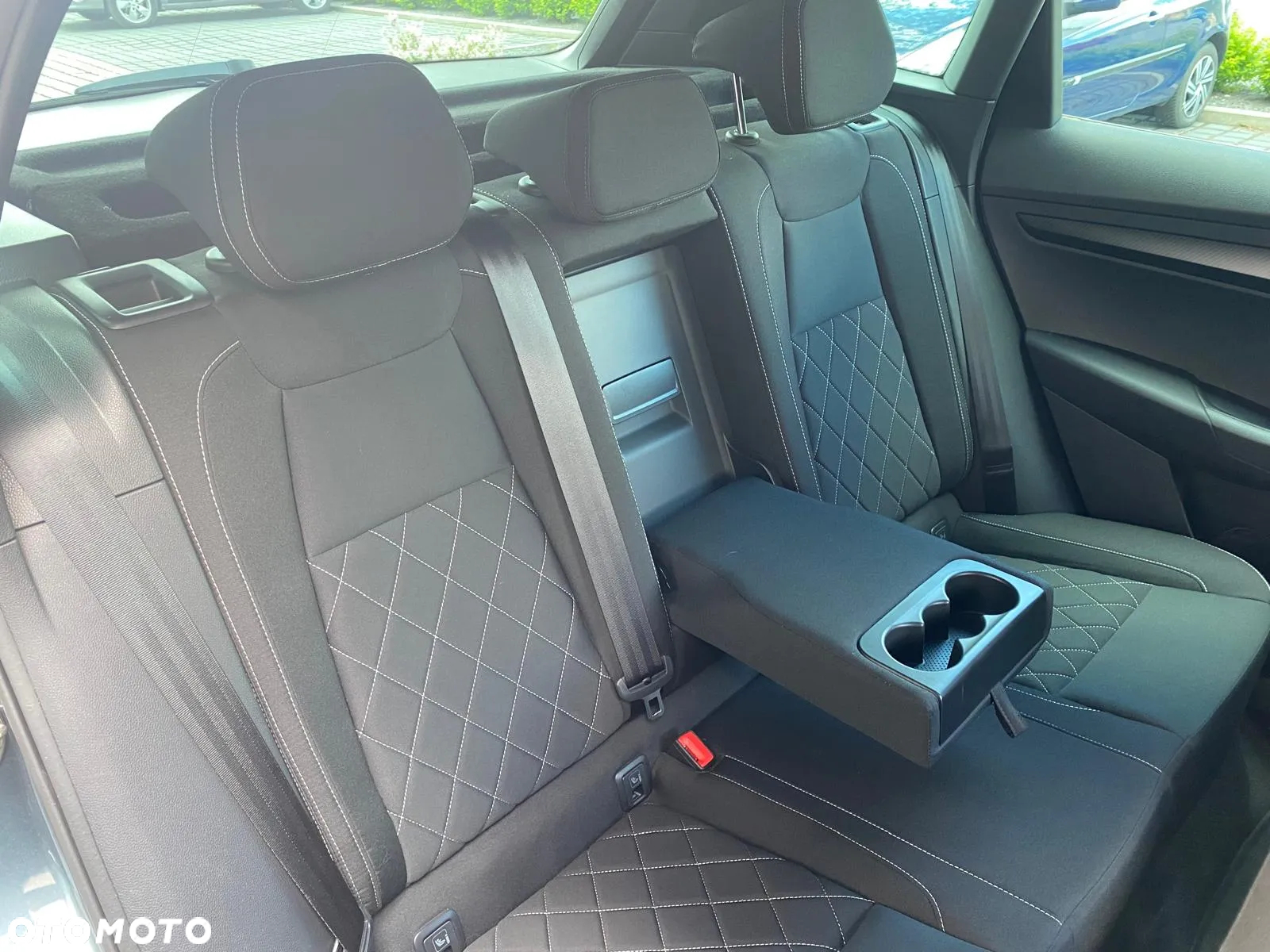 Skoda Karoq 2.0 TDI SCR 4x2 Sportline - 27