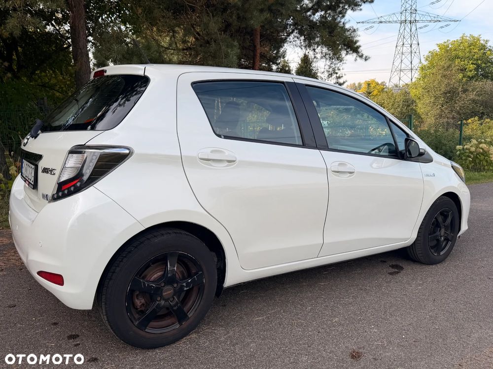 Toyota Yaris - 36