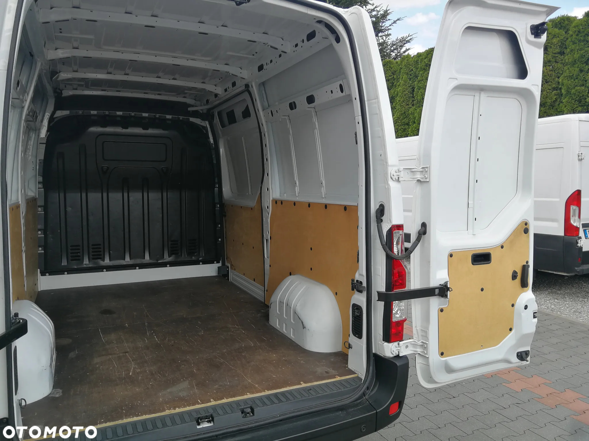 Renault Master - 10