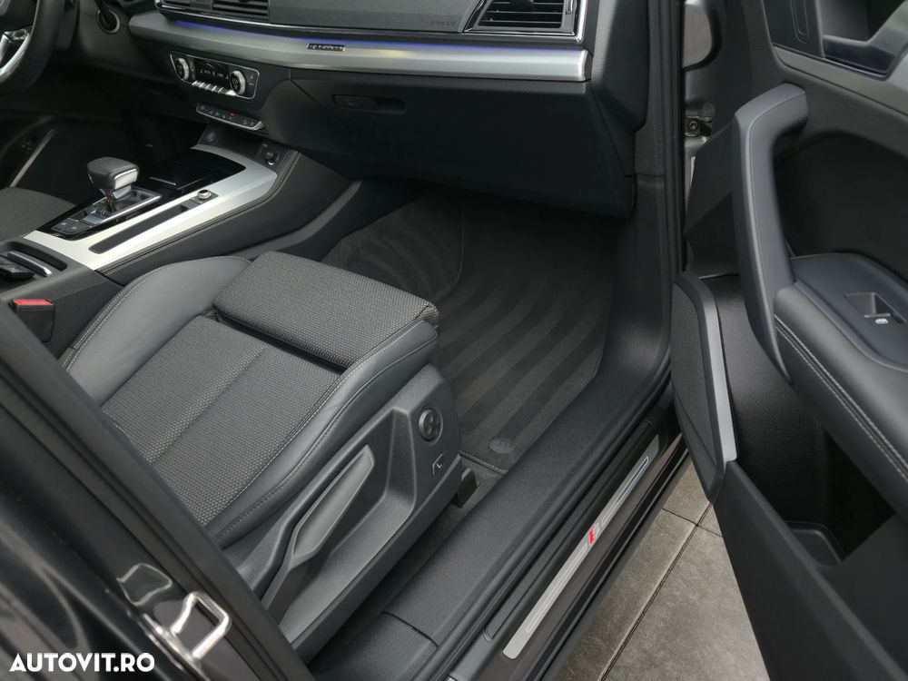 Audi Q5 55 TFSIe quattro S tronic S line - 20