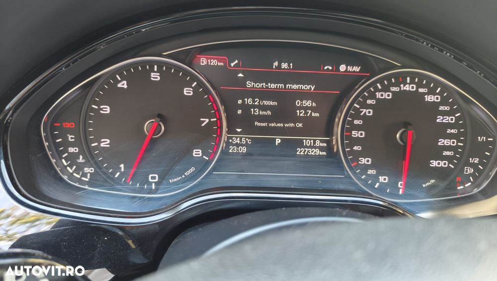 Audi A8 3.0 TFSI quattro Tip - 4