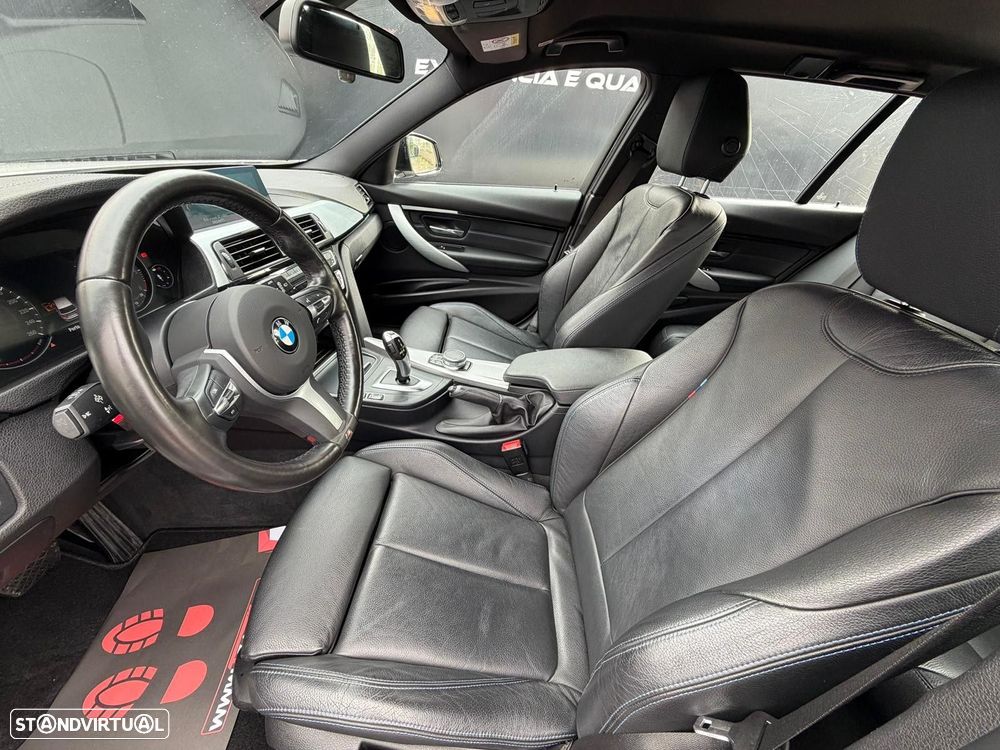 BMW 320 d xDrive Pack M Auto - 29