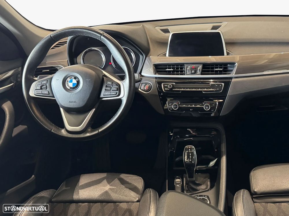 BMW X1 16 d sDrive xLine Auto - 8
