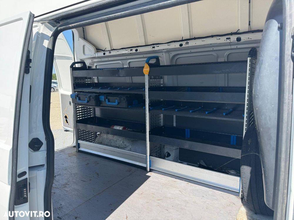 Volkswagen Transporter Kombi T6 2.0 TDI 110 kW KR 4M DSG - 15