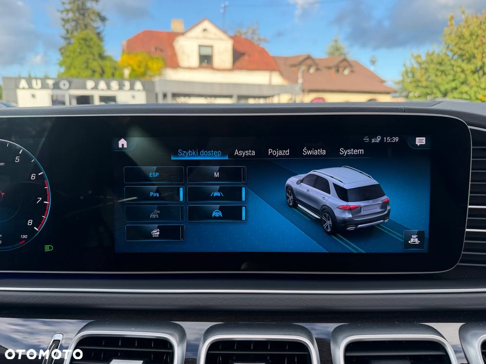 Mercedes-Benz GLE - 31