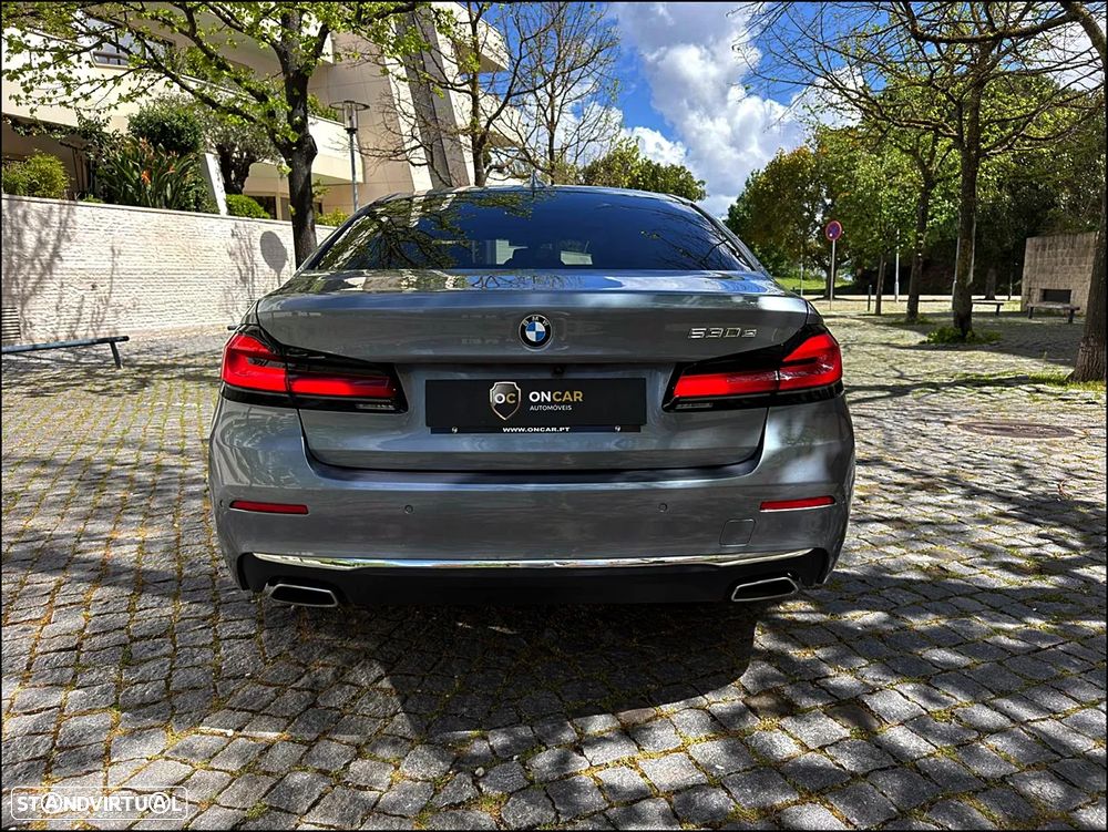 BMW 530 e Line Luxury - 10