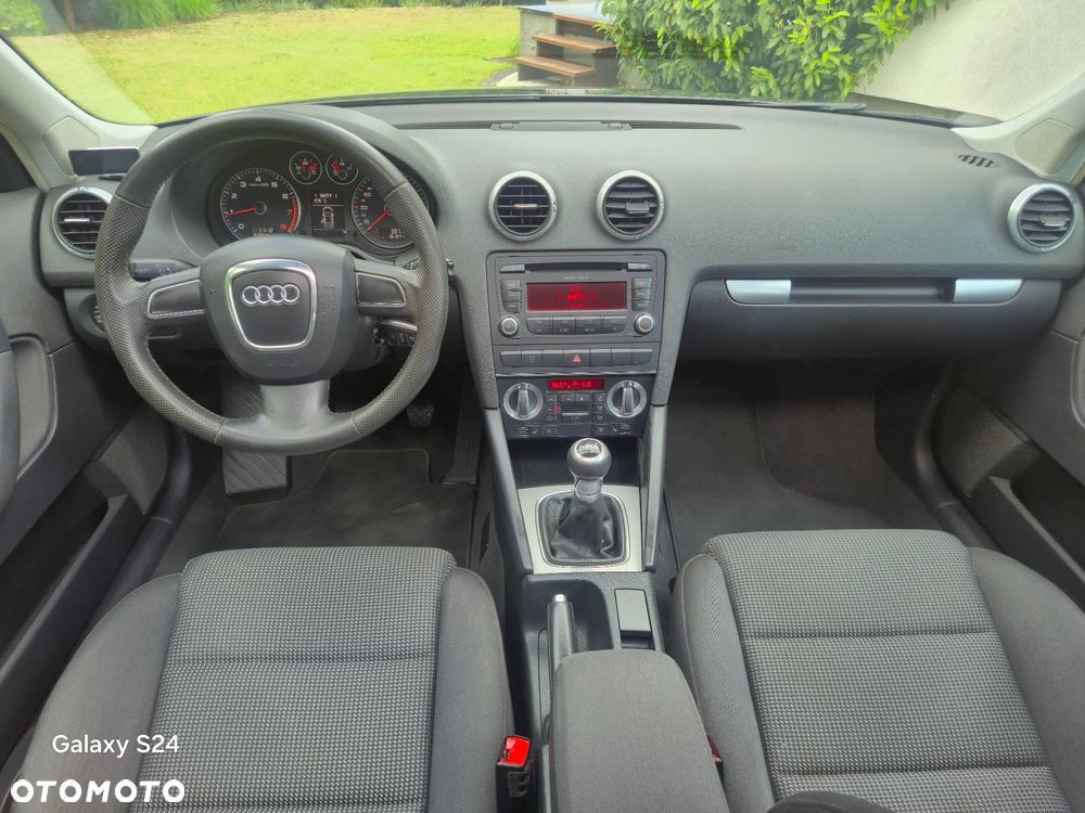 Audi A3 Sportback 1.6 Ambition - 12