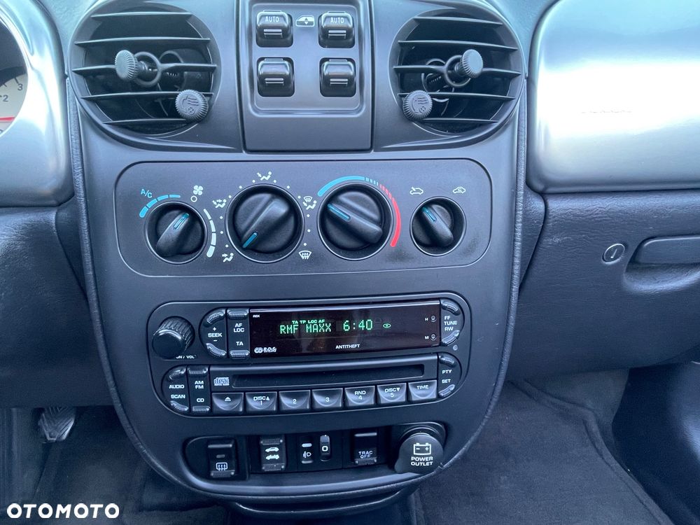 Chrysler PT Cruiser 2.4 Limited - 31