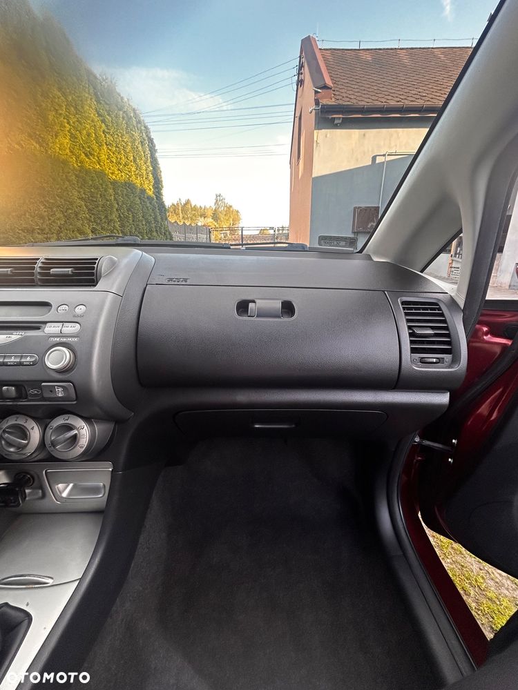 Honda City 1.4 Comfort - 18