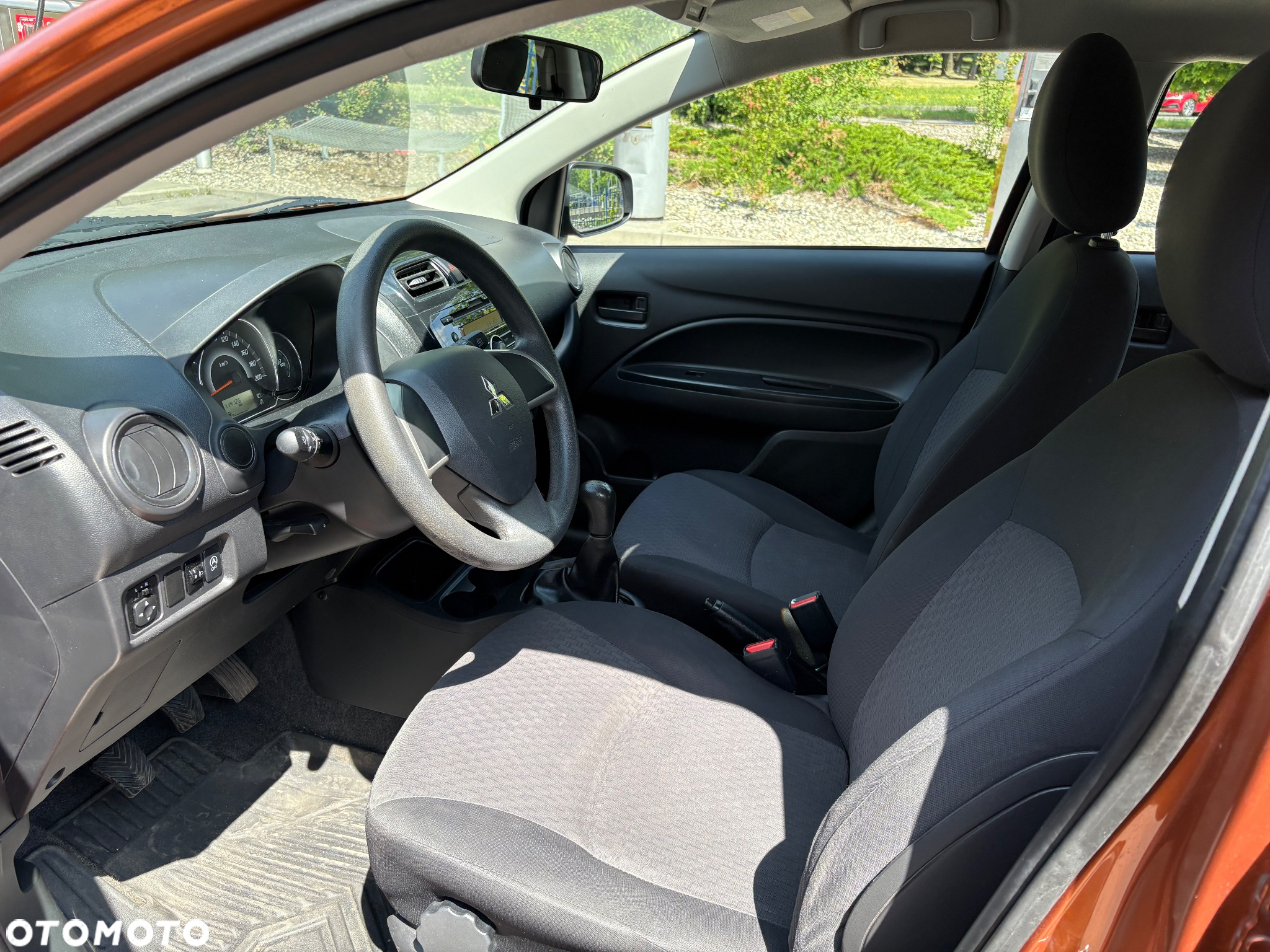 Mitsubishi Space Star 1.0 Edition 100 - 11