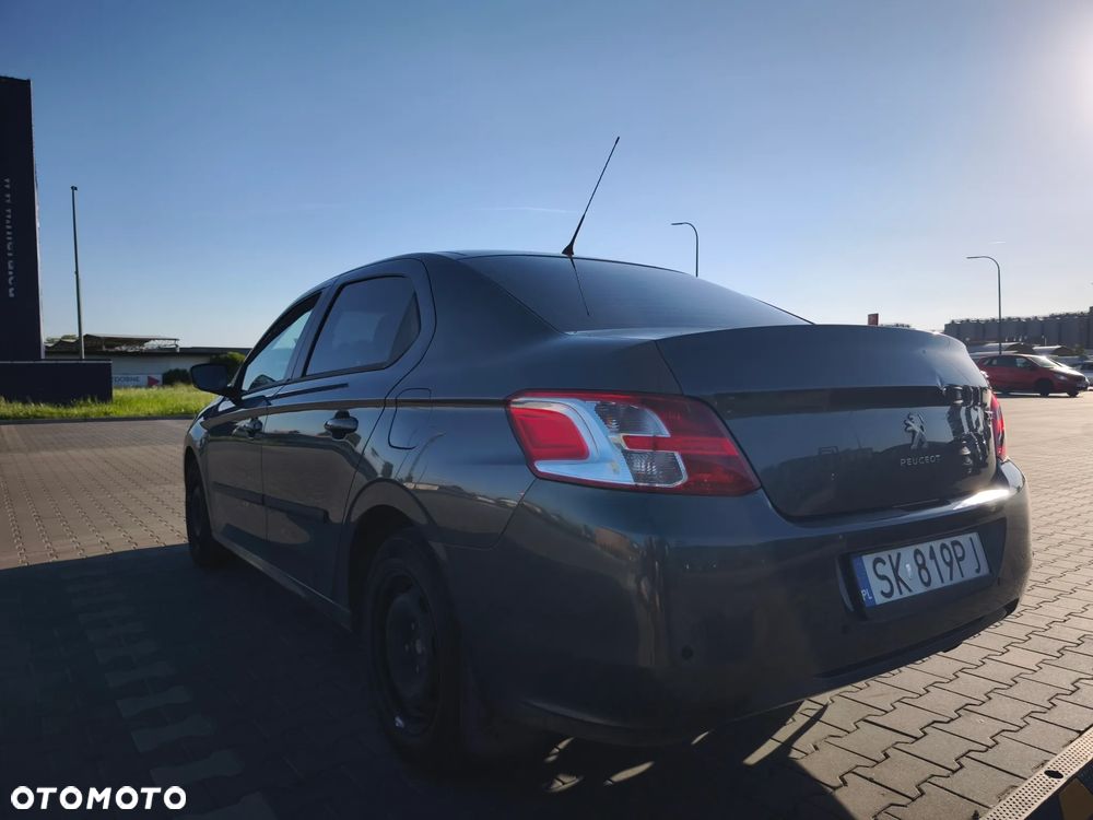 Peugeot 301 1.6 VTi Allure - 13