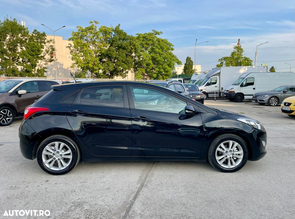 Hyundai i30 - 10
