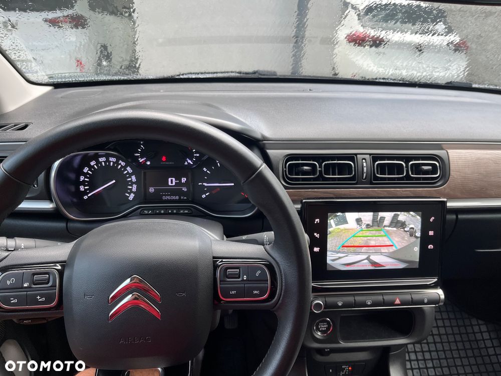 Citroën C3 1.2 PureTech Shine EAT6 - 16