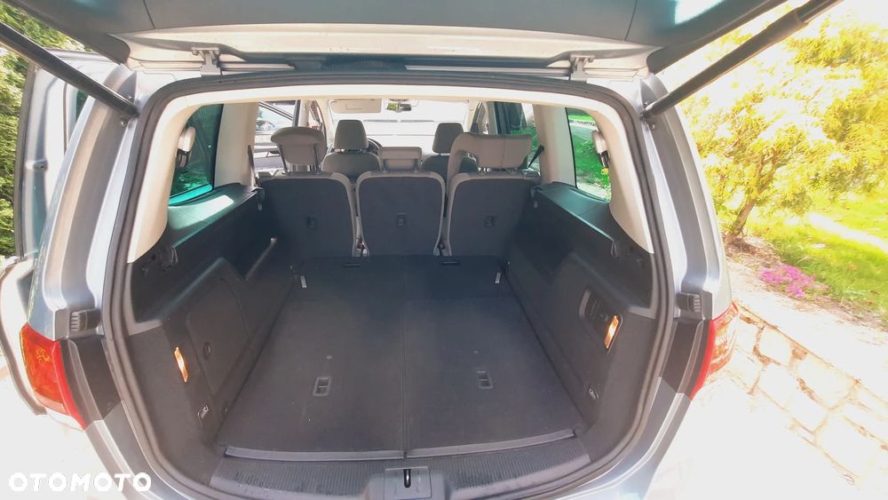 Volkswagen Sharan 2.0 TDI DPF BlueMotion Comfortline - 30