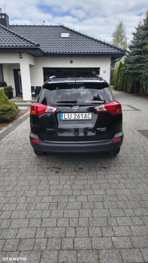 Toyota RAV4 - 4