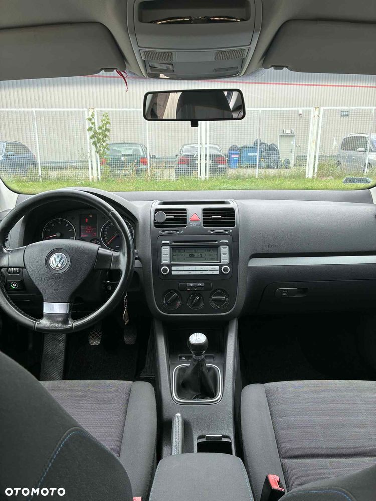Volkswagen Golf 1.6 Tour - 15