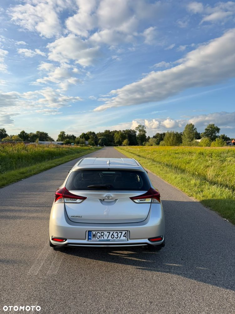 Toyota Auris 1.6 Classic Plus - 13